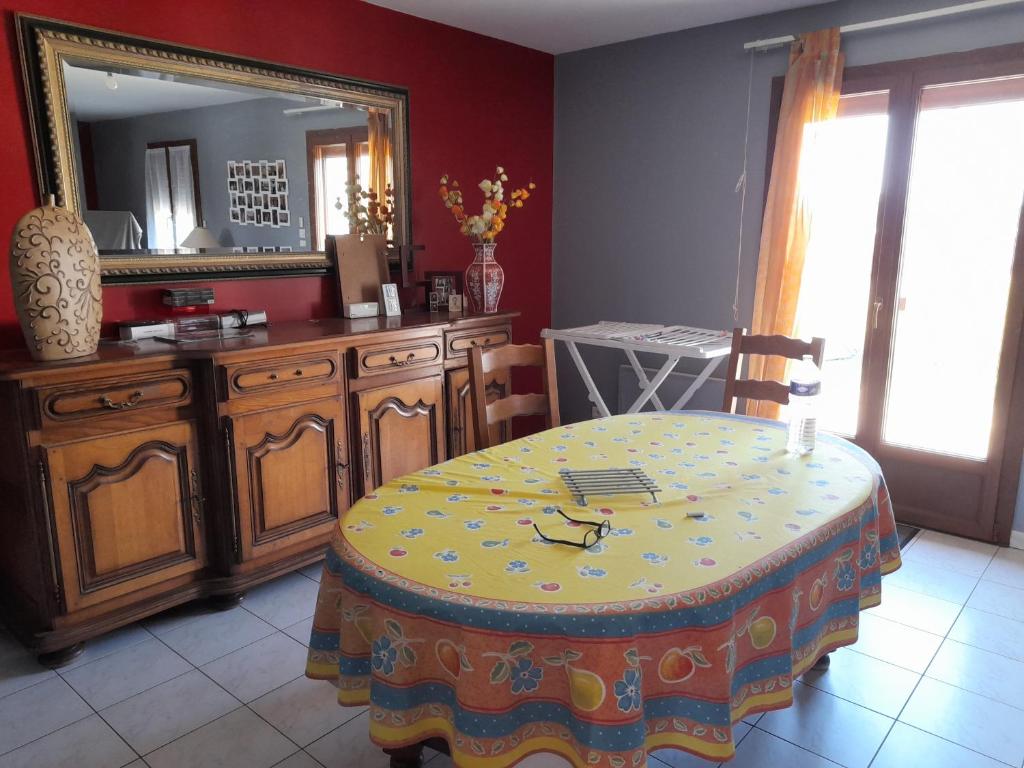 La belle maisonette 41 Avenue de Chauvigny, 86500 Montmorillon