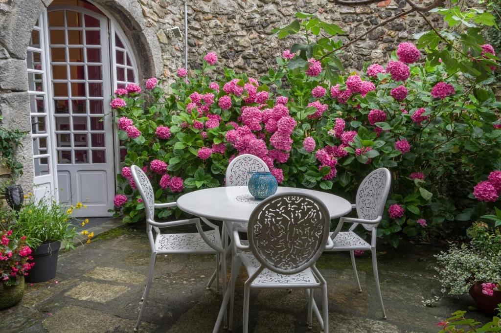 La Bureliere- Holiday home for families, groups and couples
