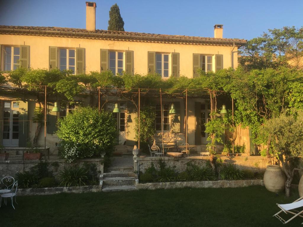 Maison de vacances La Calade 4 CHEMIN DE LA CALADE 84160 Lourmarin