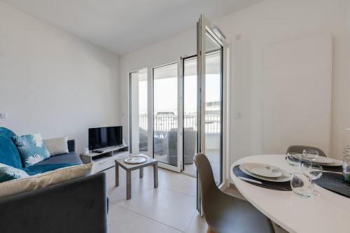 La Cantonade - Nice T2 with garage for 4 people near Beach
