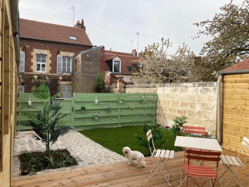 la casa verde 2 chambres 2 salles de bain 2 wc jardin