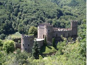 La croix des Landes gîte ou chambre d'hôte avec piscine à Chouvigny
