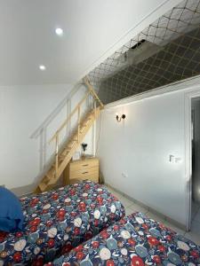 la dent du loup noyarey, maison rénovée garage