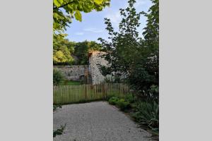 La Dilettante, petite maison rénovée, avec jardin