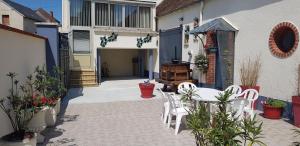 Maison de vacances La Dimanche 1 Rue du Pont 51480 Reuil-sur-Marne Champagne-Ardenne