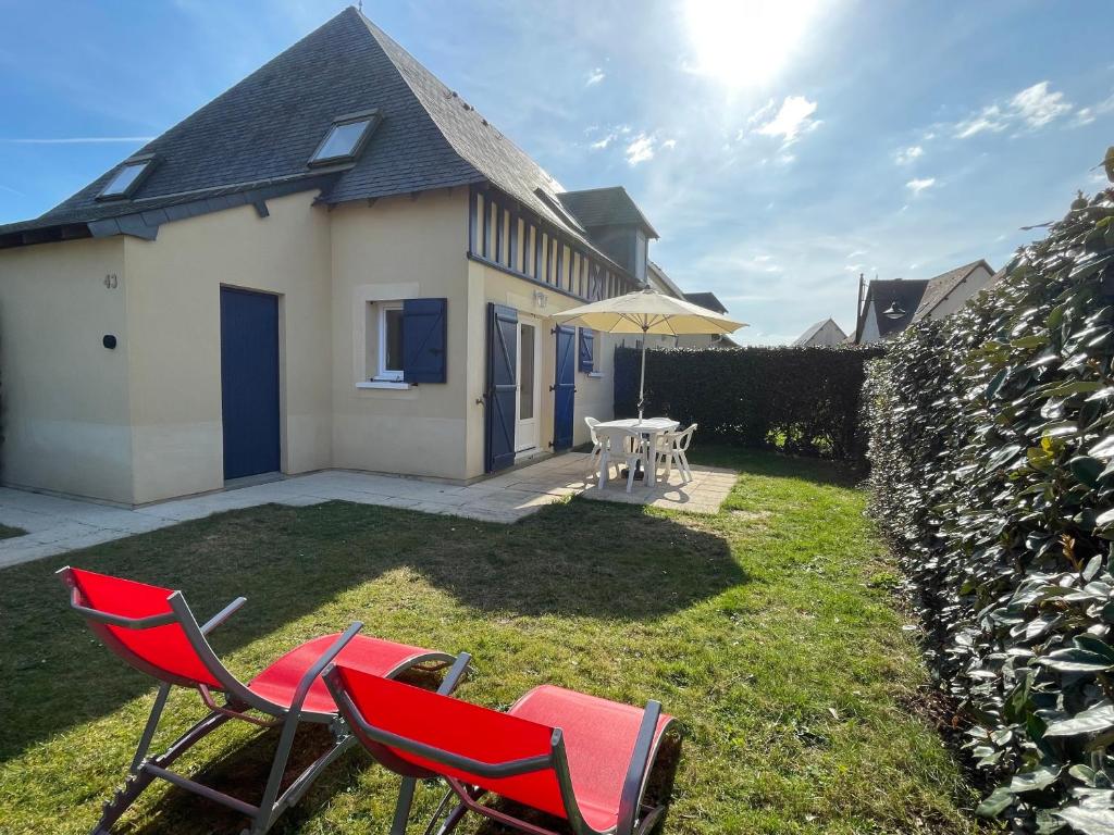 Maison de vacances La Dunette Port Guillaume - Cabourg -piscine et mer à pied 43 Avenue des Goélands 14160 Dives-sur-Mer