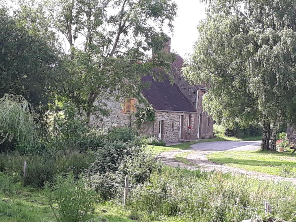 Maison de vacances La Ferme Buissonnière Gîte Le Buisson 61210 La Lande-de-Lougé