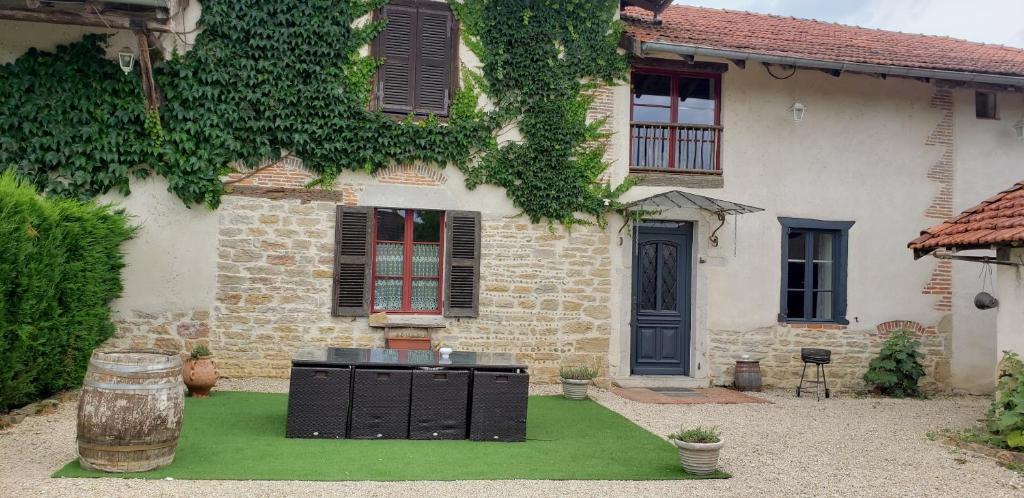 La Ferme du Tilleul 74 Chemin du Marronnier, 01340 Foissiat