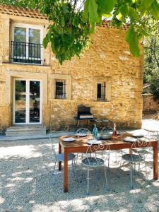 Maison de vacances La ferme du TourreBlanc 1261 Route de Caireval 13410 Lambesc Provence-Alpes-Côte d\'Azur
