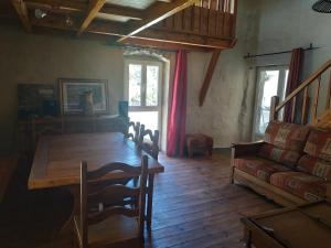Maison de vacances La Ferme Ranc - gite le couchant 108 Rue du Village 30160 Gagnières Languedoc-Roussillon
