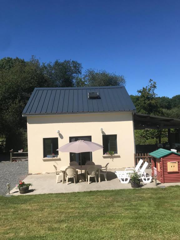 Maison de vacances La grange de la vallée la vallée de Hamars 3 bis chemin des Bignes 14220 Hamars