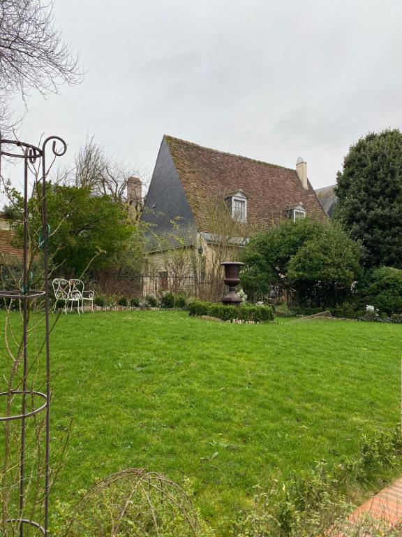 Maison de vacances La grange du vieux logis Rue de Saint-Venant 37230 Luynes