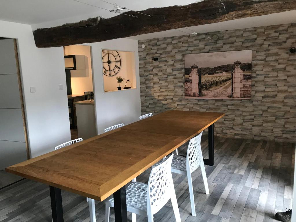 Maison de vacances La Grangette En Bourgogne 7 Rue De Saint Léger 71510 Saint-Sernin-du-Plain