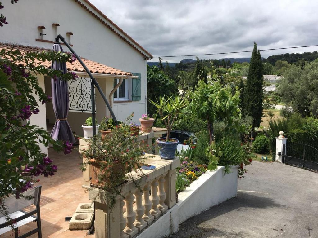 Maison de vacances La Inna 15 CHEMIN ROLAND GARROS 06800 Cagnes-sur-Mer