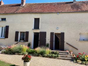 Maison de vacances la Louvière 11 Montbleru Hameau 51310 Neuvy -1