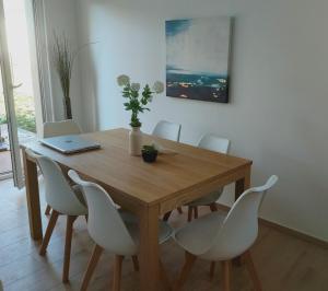 LA MAISON BLEUE, à 20 mn de Strasbourg, sur la route des vins, jusqu'à 6 personnes, Sélestat