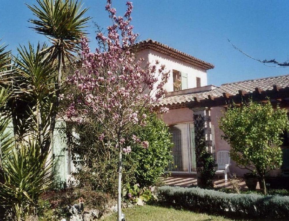 La Maison Bleue 56870 Baden
