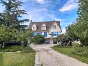 Maison de vacances La maison bleue 44 Route de Beaune 21190 Corpeau Bourgogne