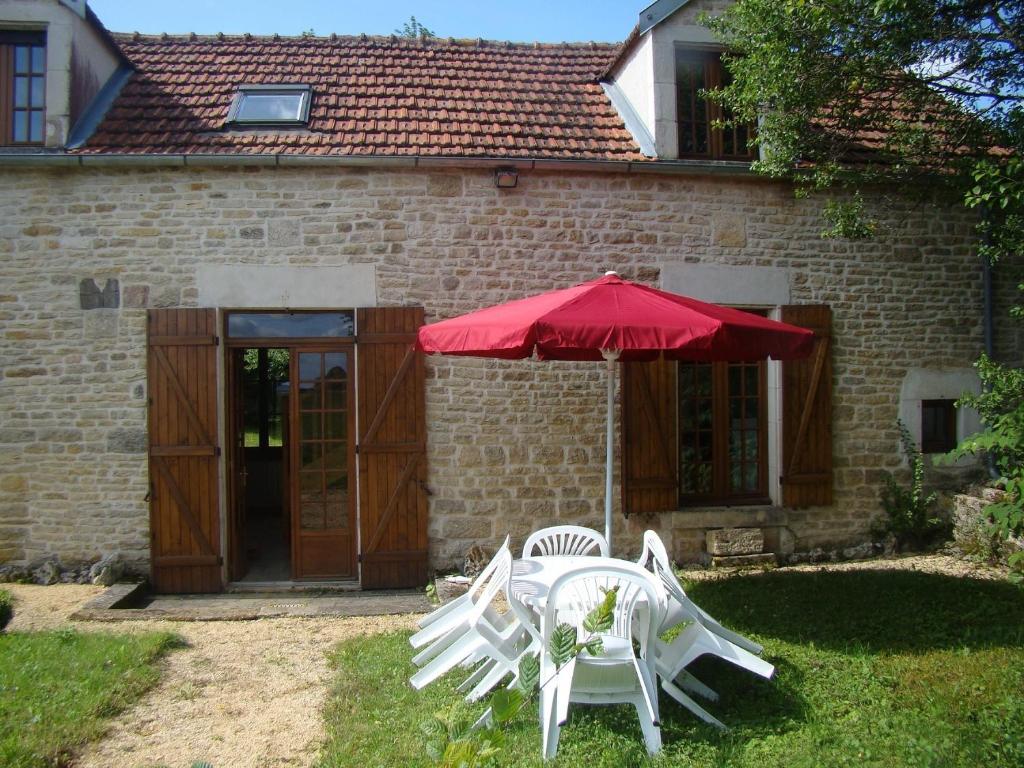 La maison d'Agnes en Haute Bourgogne 3 impasse du Presbytère, 89160 Jully