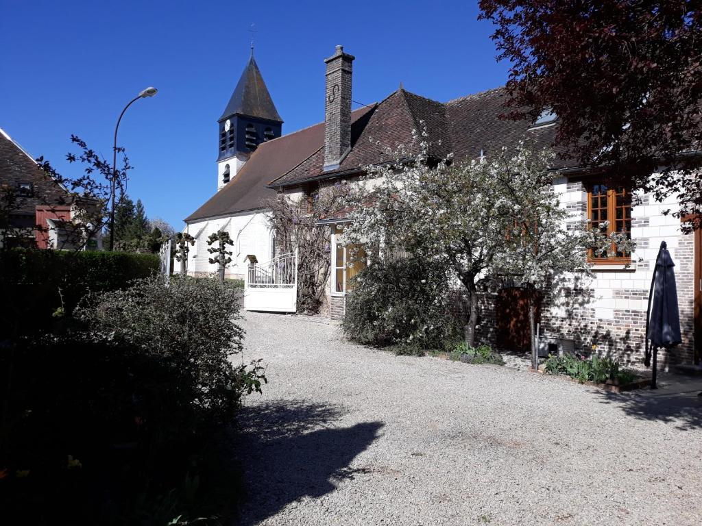 La maison d'Eléonore 3 rue de l'Eglise, 10190 Chennegy