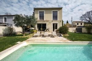 Maison de vacances La Maison de l'Yle - Villa avec piscine 545 chemin de Crebessac 84800 LʼIsle-sur-la-Sorgue Provence-Alpes-Côte d\'Azur