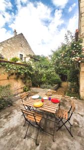 Maison de vacances La Maison de Louise Chinon #chateaux #vignobles 6 Rue du Raineau 37500 Chinon Région Centre