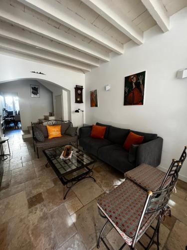 La maison de Marie, maison de ville 4 personnes, option chambre patio 2 pers supp