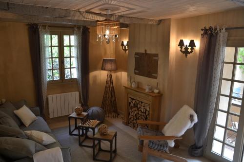 La Maison de Moustiers