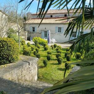 La Maison de Nanteuil, an authentic period country home, Dordogne Aquitaine