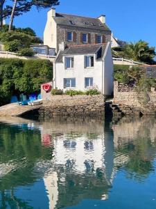 LA MAISON DES DOUANIERS
