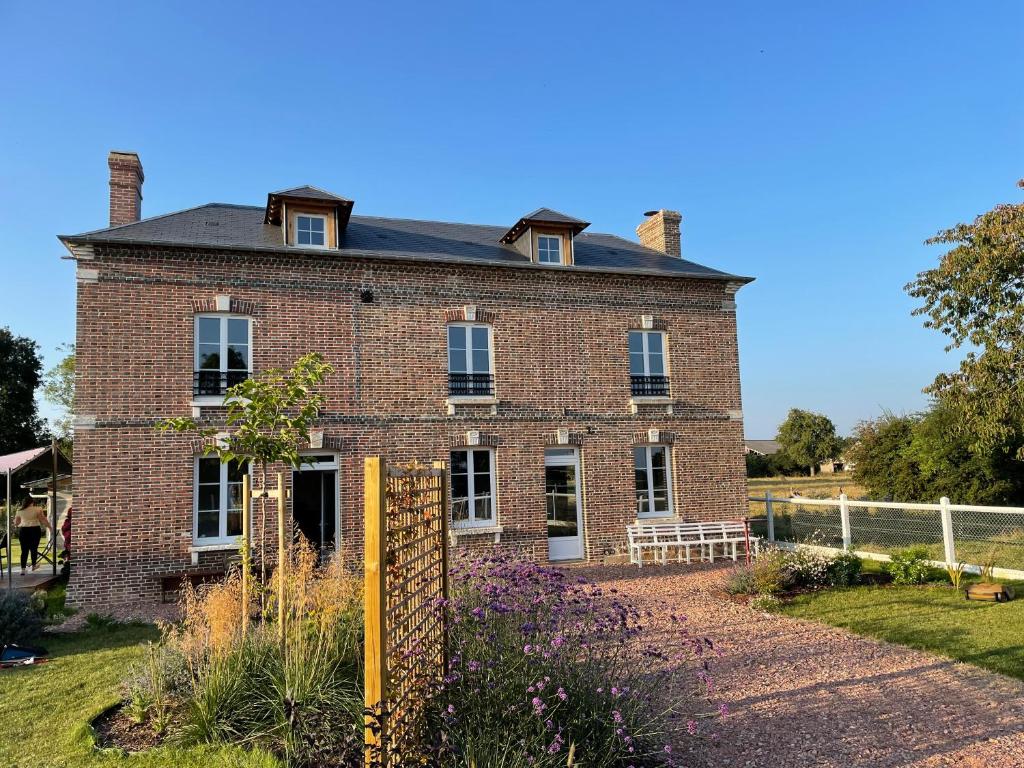 La Maison des Jonquerets 2 Chemin de la Factière, 27410 Jonquerets-de-Livet