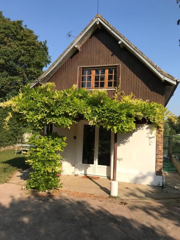 La maison des pêcheurs 9 Île du Bac, 27430 Saint-Pierre-du-Vauvray