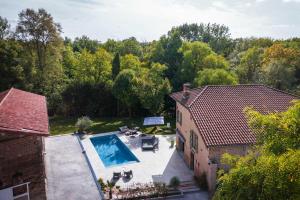 Maison de vacances La Maison du Bonheur - Grande Piscine & Terrasse 10 Rue des Jardins 81600 Brens Midi-Pyrénées