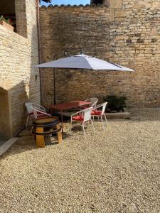 La Maison du Puy à Chaintré pour 4 personnes