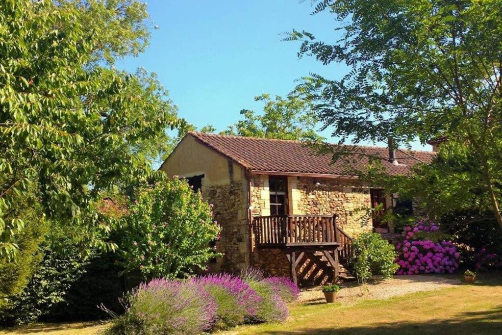 La maison fleurie 2 27620 Sainte-Geneviève-lès-Gasny