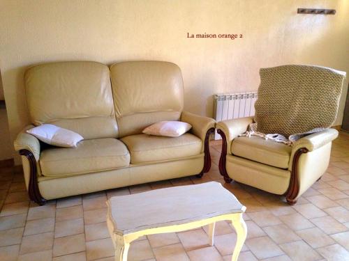 La Maison Orange 2