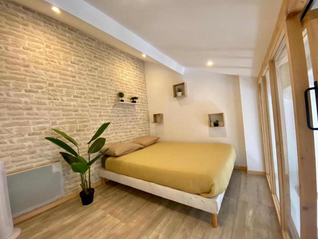 La maisonnette avec SPA et piscine