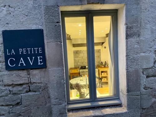La Petite Cave
