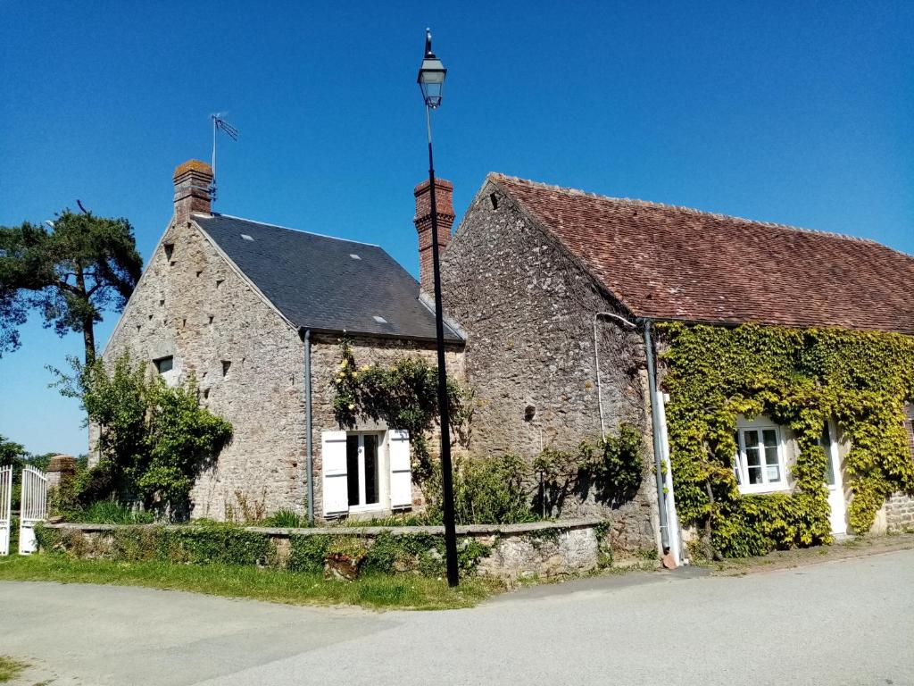 Maison de vacances La petite épicerie Le Bourg 61500 Le Cercueil