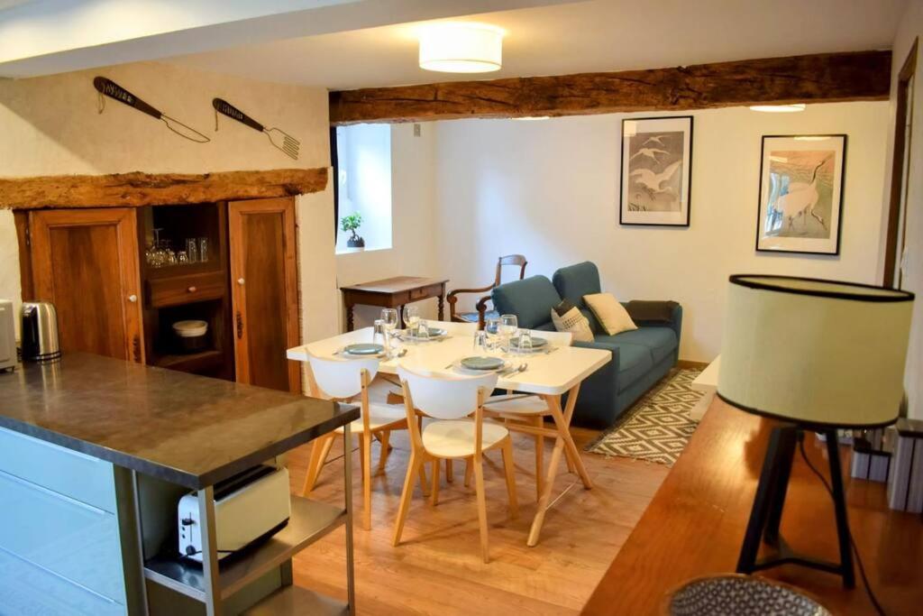 Maison de vacances ღ La Petite Etape • 1 à 6 pers • St Paul/Save 1057 Route de Grenade 31530 Bretx