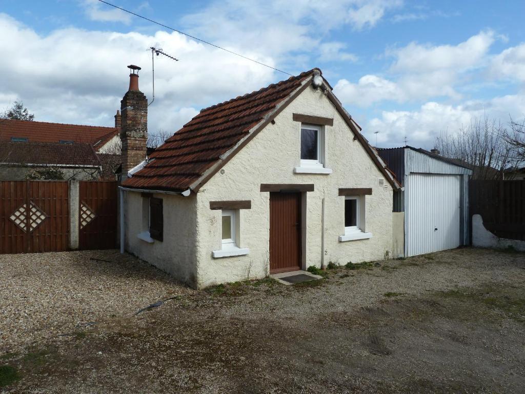 La Petite maison en Sologne 77 Avenue de Belleville, 41300 Salbris