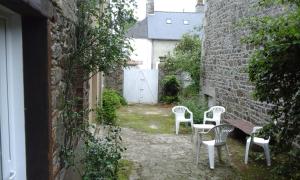 Maison de vacances La petite maison 20 Rue Jean de Beaumanoir 22630 Évran Bretagne