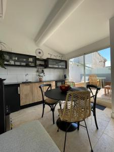 Maison de vacances La petite terrasse près des Arènes 7 Rue Girard le Bleu 13200 Arles Provence-Alpes-Côte d\'Azur