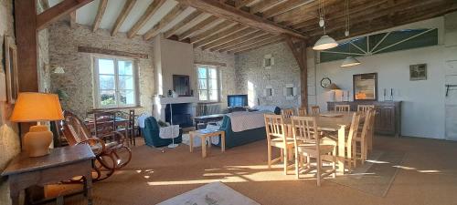 LA PINÇONNIERE