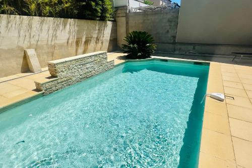 La Provencale - Confort et bien être avec Piscine et balneo