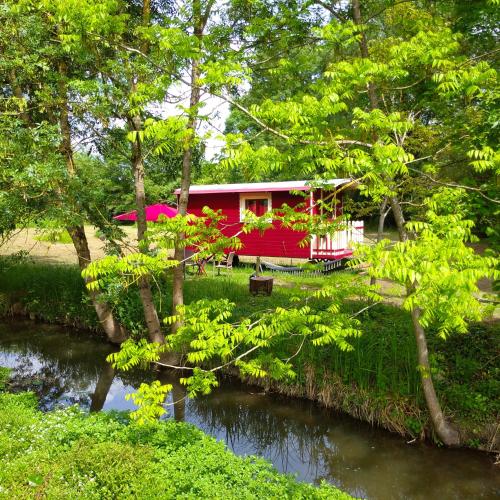 La Roulotte Du Moulin De Palet