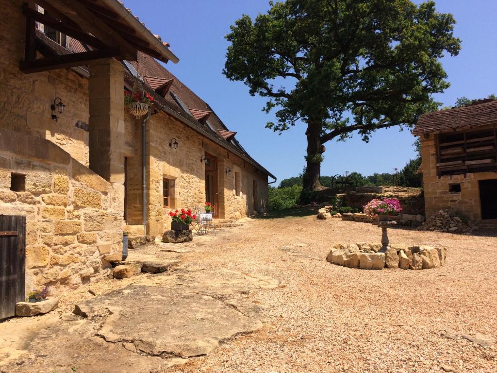 Maison de vacances La Roussille - Oak Barn Les Valettes La Roussille 24800 Saint-Sulpice-dʼExcideuil