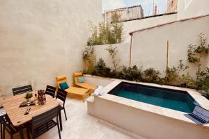 Maison de vacances La Terra Nostra - Townhouse - Swimming pool 19 Rue Levieux 30000 Nîmes Languedoc-Roussillon