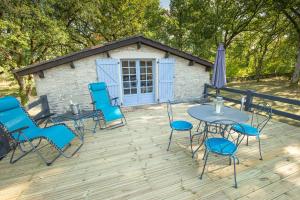 La Terrasse - A Peaceful Place in the Forest