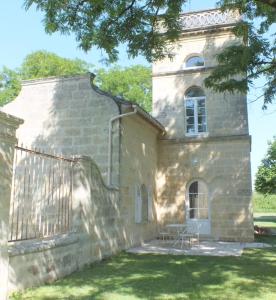 Maison de vacances La Tour du Domaine de Choisy Domaine de Choisy 33230 Abzac Aquitaine